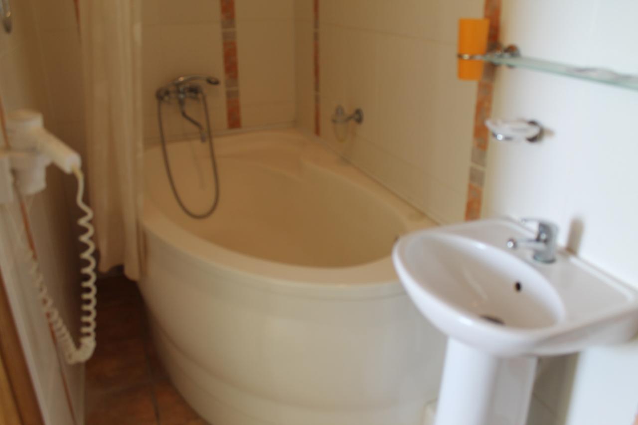 Hotel Belarus Гродно Екстериор снимка